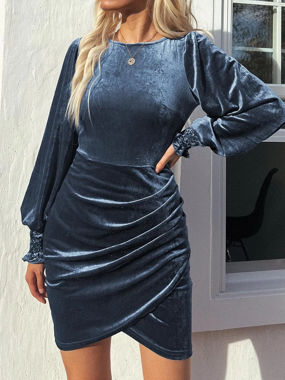 Sexy Velvet Puff Long Sleeve Bodycon Elegant Mini Ruched Cocktail Party Formal Prom Dress